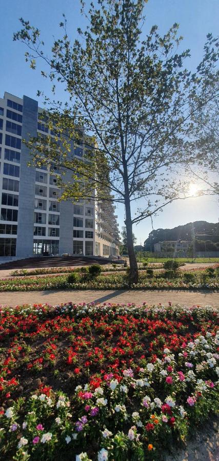 Evropa Hotel Гагра Екстериор снимка