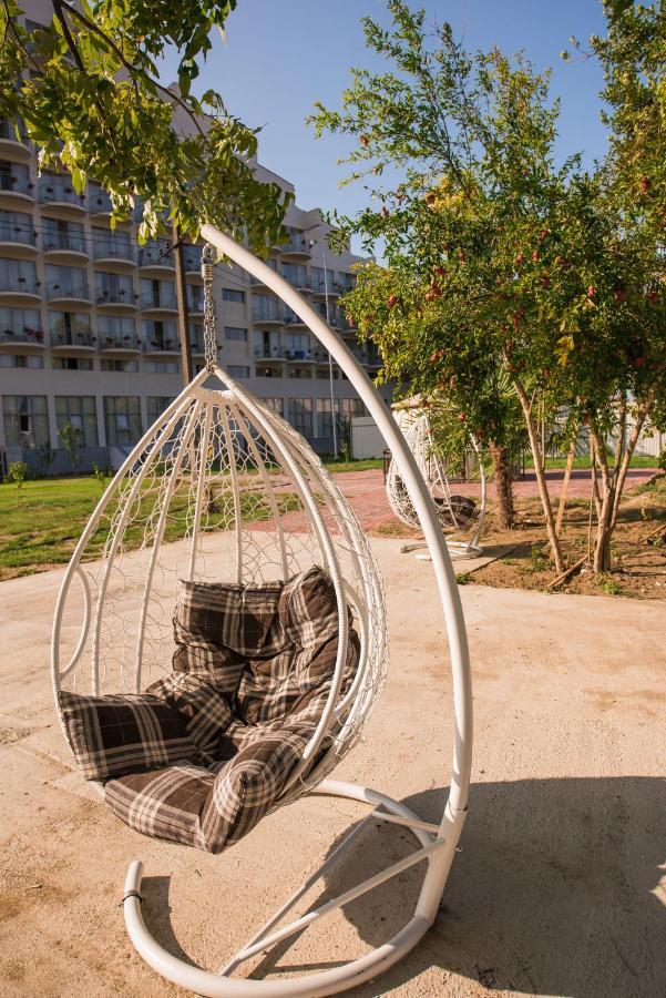 Evropa Hotel Гагра Екстериор снимка